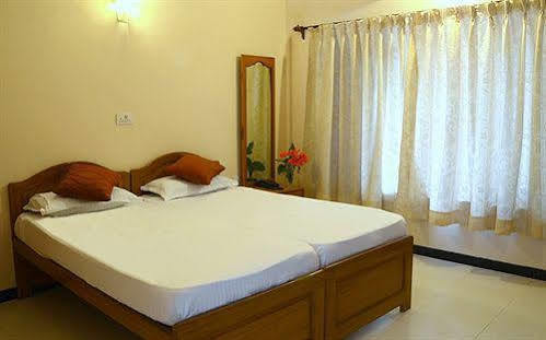 White Orchid Resort Candolim Luaran gambar